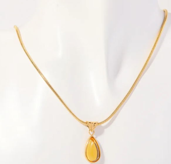 Elegant Ocean Water Drop Necklace