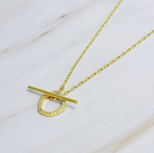 Luxora Dainty Toggle Necklace