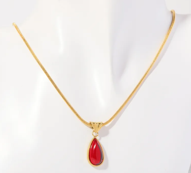 Elegant Ocean Water Drop Necklace